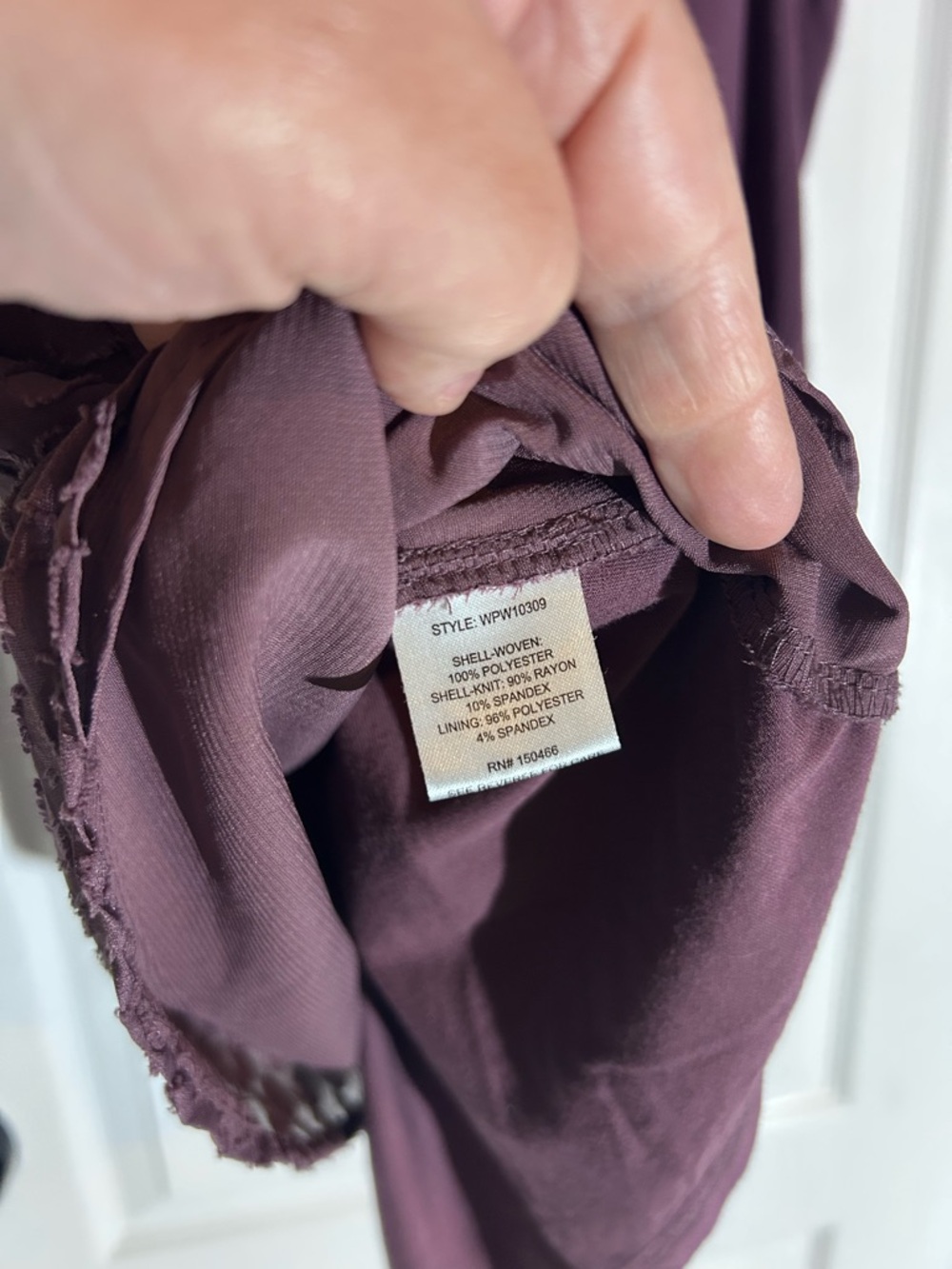 Market & Spruce Sleeveless Textured V-Neck Camisole - Mauve - Picture 5 of 5